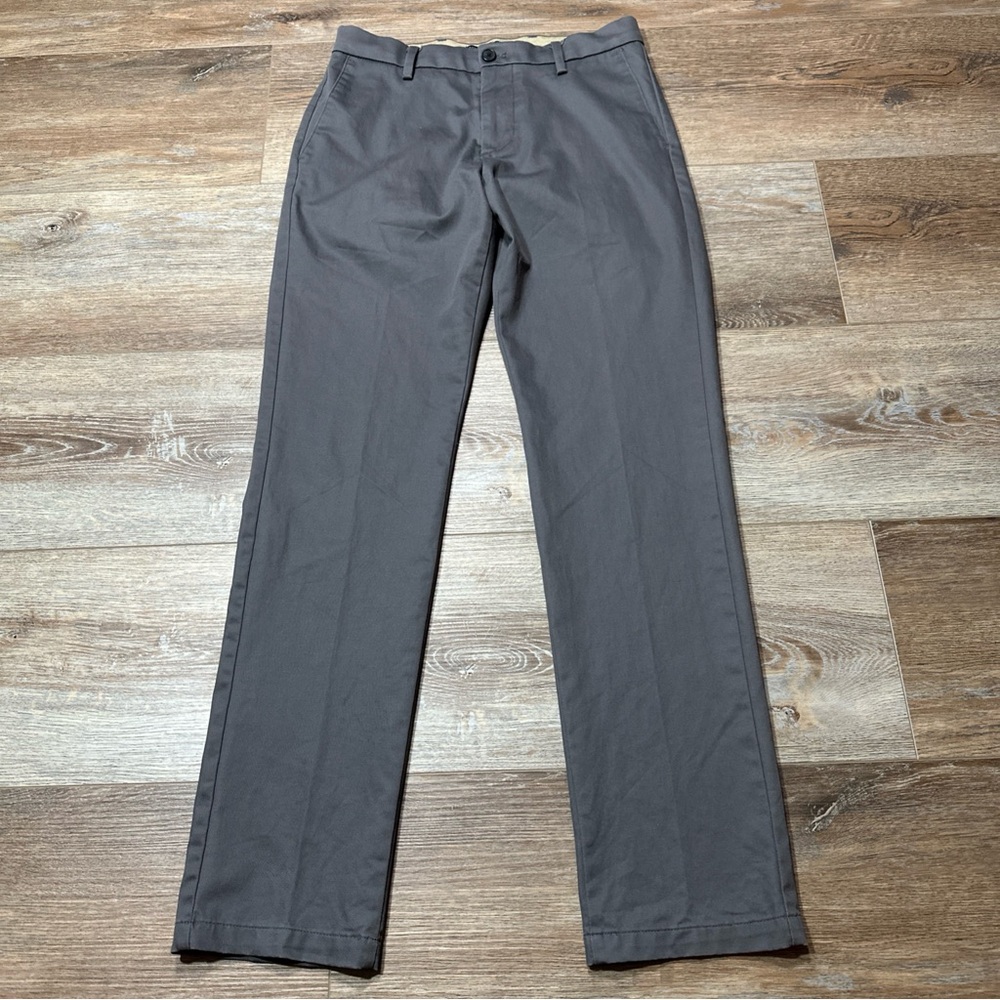 Dockers Men's 30x32 Charcoal Chinos